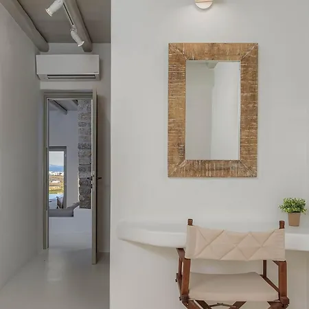 Myconian Caulk Villa Kalafatis