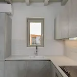 Myconian Caulk Villa